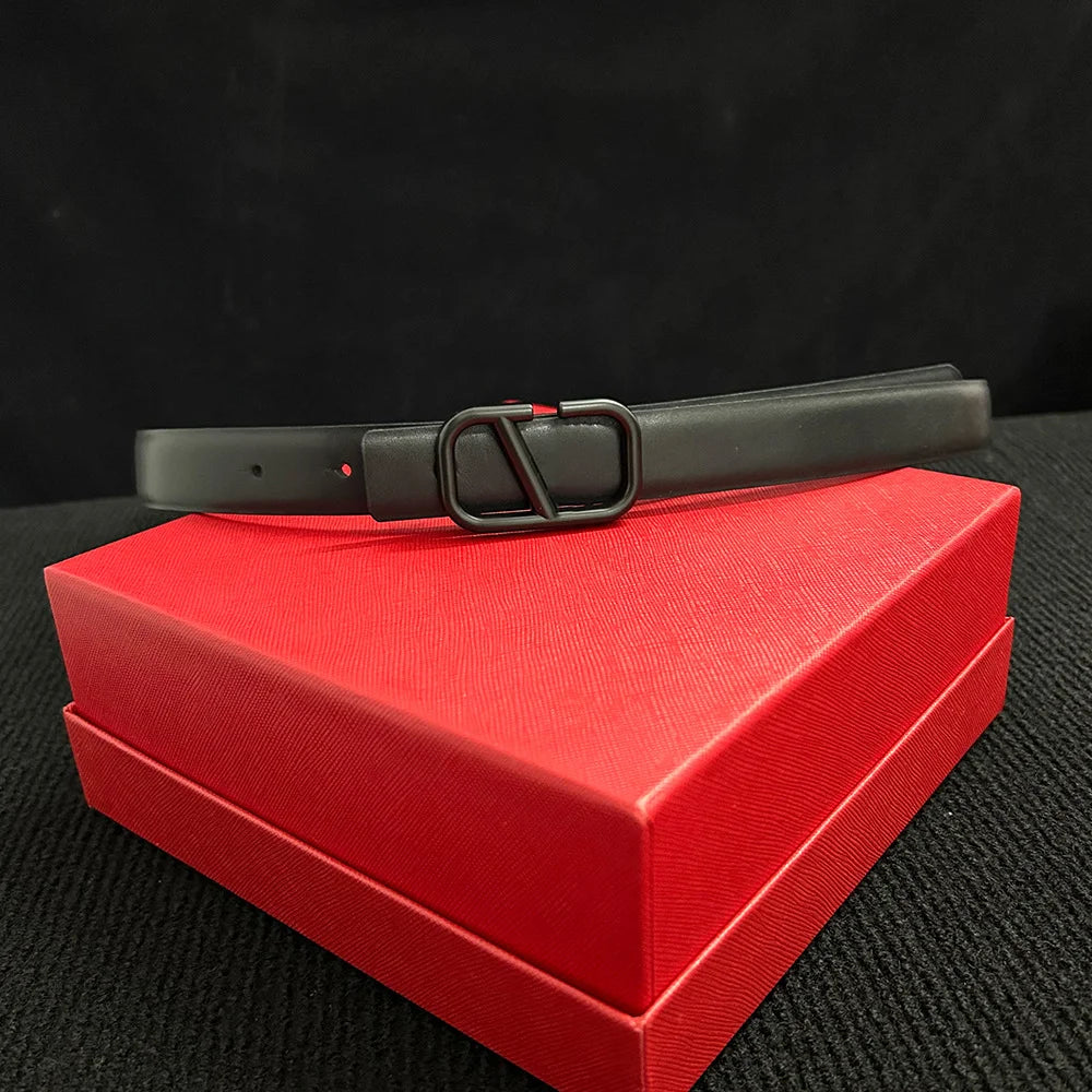 Women's ‌real Leather Belt, High-end Italian Brand Women's Belt, Personalized Business Belt, Versatile Fashion Accessory for Jeans. Suitable for Pairing with Dresses, Trendy Luxury Brand Girl Style Belt, Can Be Used on Both