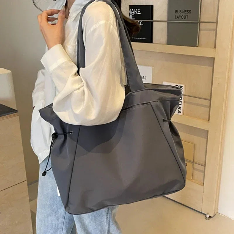 Large Capacity Tote Bag