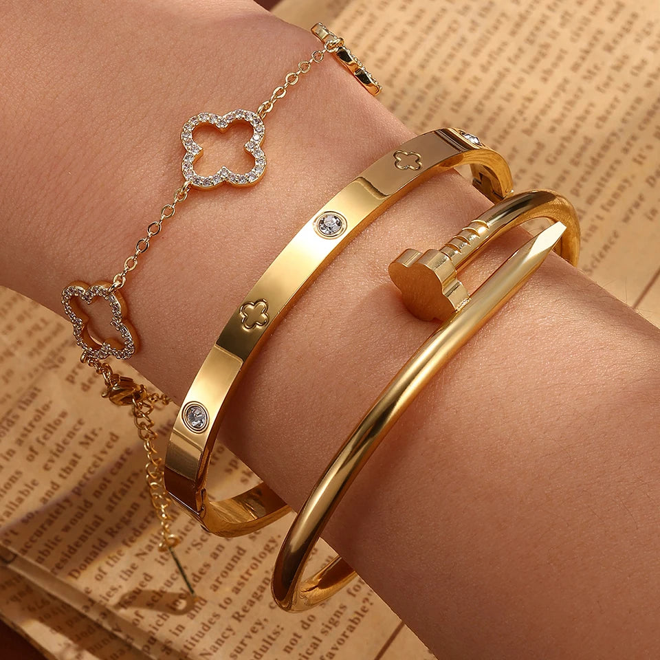 Stainless Steel Gold Plated Four-Leaf Flower Nails Stacked Bracelet Bangles Shiny Zircon Couple Jewelry Gift