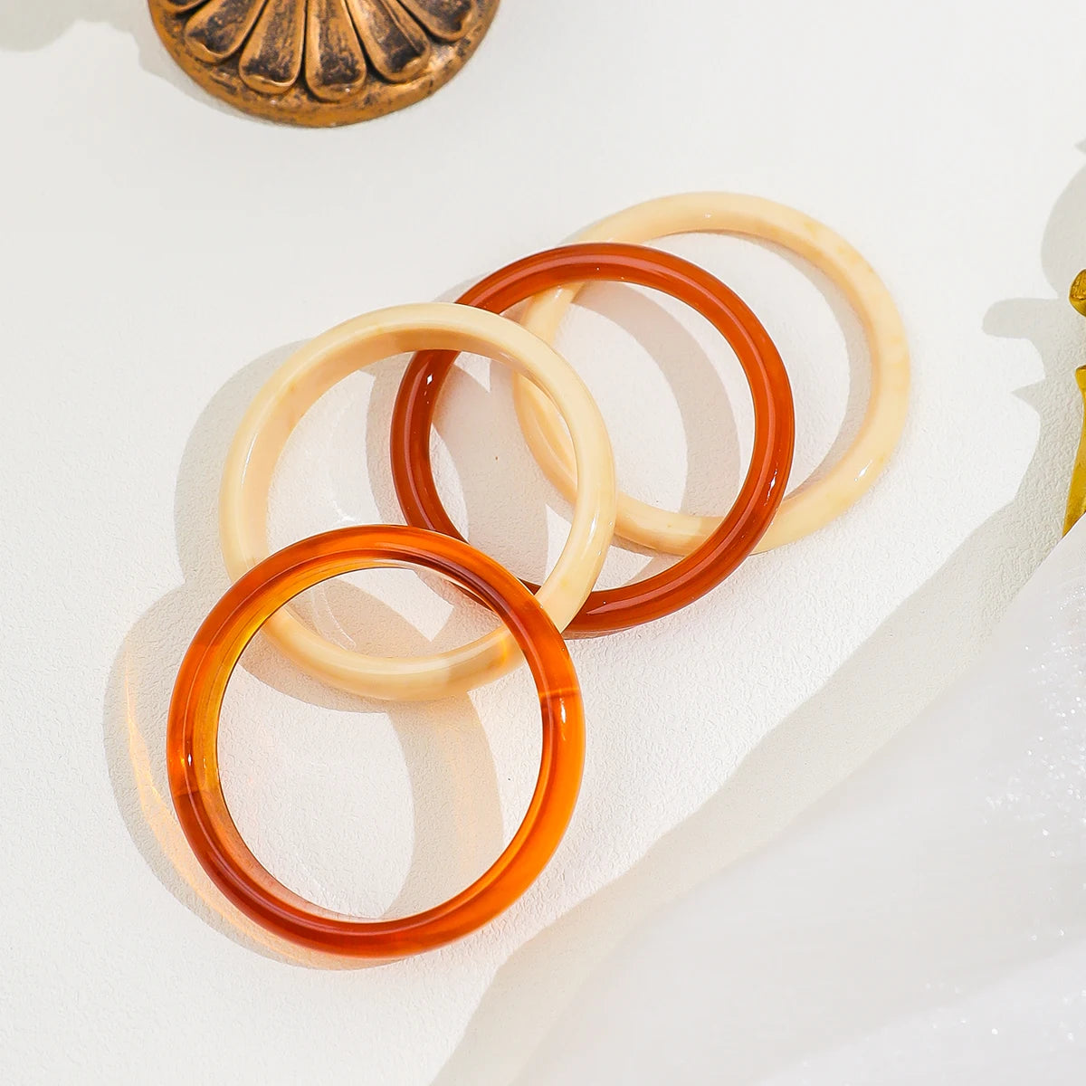 4pcs Elegant Retro Acrylic Bracelet Set, Fashion Simple Design