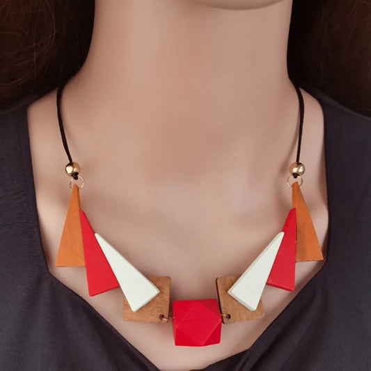 Retro Geometric Wood Chip Necklace