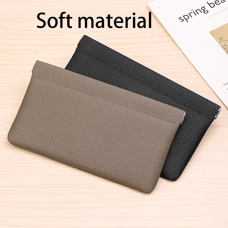 Self-closing wallet